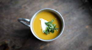 Dehydrated butternut squash soup with red lentils and ras el hanout